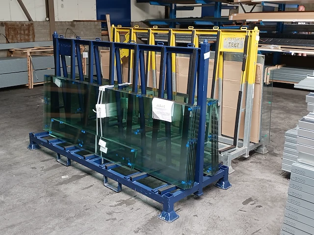 2x glasbok met diverse glasplaten - afbeelding 1 van  20