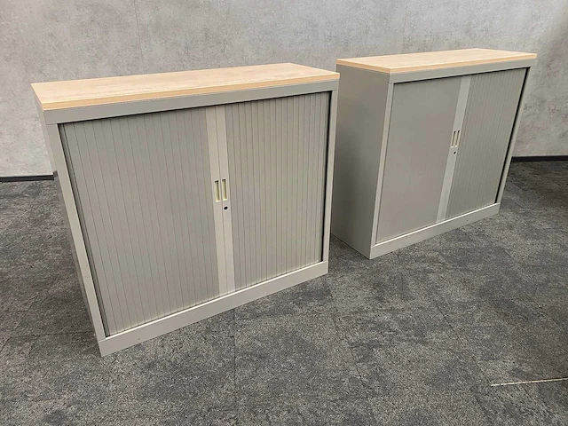 2x halfhoge stalen roldeurkast - afbeelding 8 van  10
