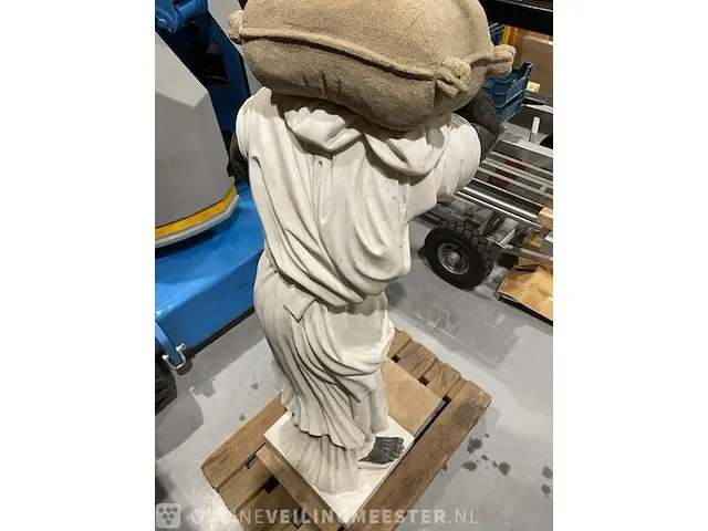 2x handgemaakte marmeren beelden ca. 176cm hoog - afbeelding 3 van  7