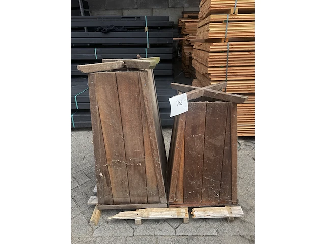 2x hardhouten bloembakken - afbeelding 1 van  2