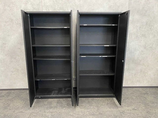 2x hoge stalen 2-deurs kast - zwart - afbeelding 5 van  5
