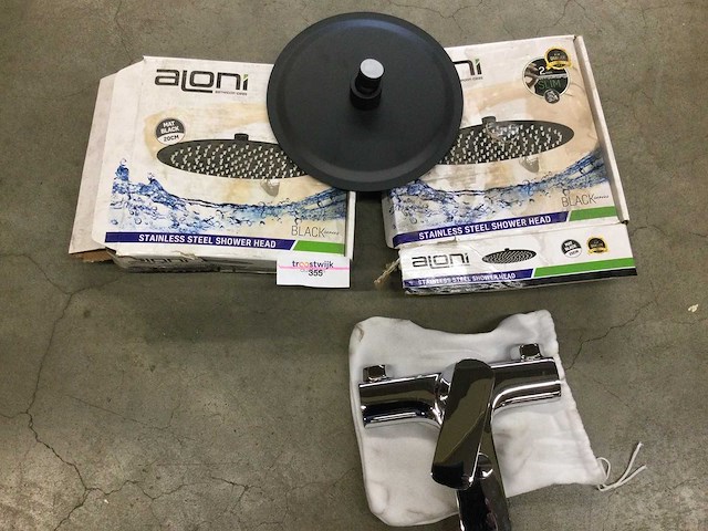 2x hoofddouche + 1x badkraan - afbeelding 1 van  3