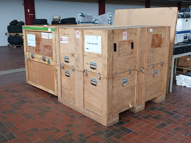 2x houten transportkist - afbeelding 1 van  7