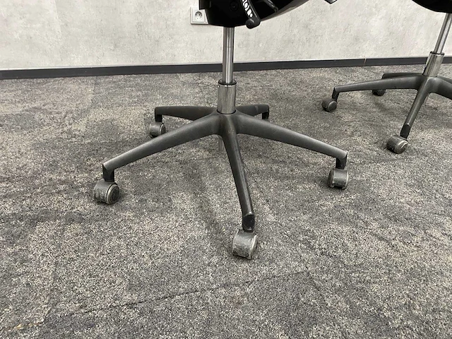 2x huislijk - ergonomische bureaustoel - beige leder - afbeelding 4 van  13