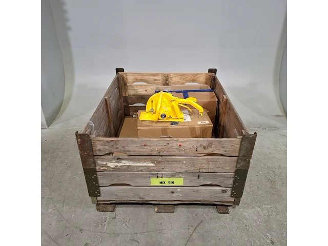 2x hydraulische afkortzaag en 1x hydraulische slagmoersleutel, o.a stanley, laco, o.a co23 - afbeelding 1 van  11