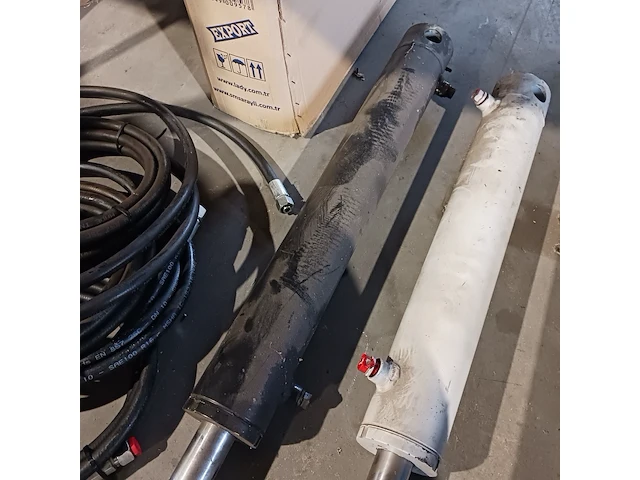 2x hydraulische cilinder - afbeelding 2 van  16