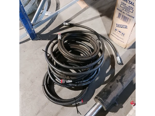 2x hydraulische cilinder - afbeelding 5 van  16