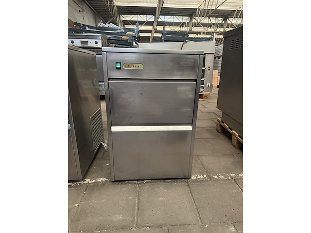 2x ijsblokjesmachine engelen-heere, zb-50 ice cube machine - afbeelding 2 van  6