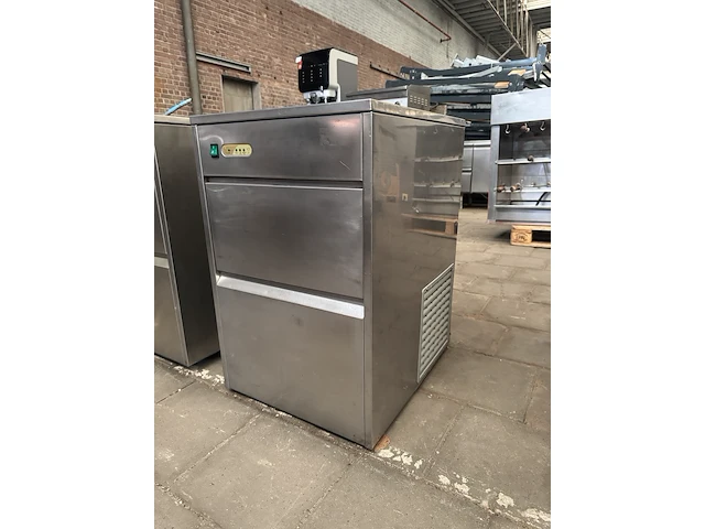 2x ijsblokjesmachine engelen-heere, zb-50 ice cube machine - afbeelding 3 van  6
