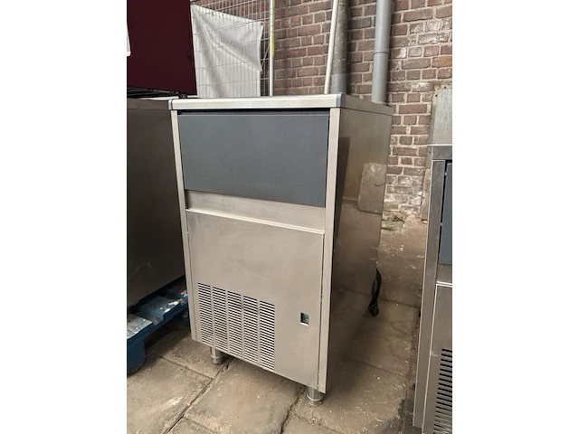 2x ijsblokjesmachine sl 90a-q, elite - pbe 45 - afbeelding 4 van  6