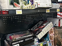 2x inhoud stellingvak met a-merk speelgoed w.o. furreal, monster high x wednesday, ycoo, mario kart - afbeelding 1 van  7