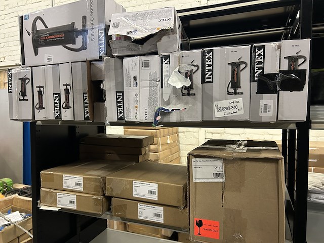 2x inhoud stellingvak w.o. intex double quick iii s pompen - afbeelding 6 van  6