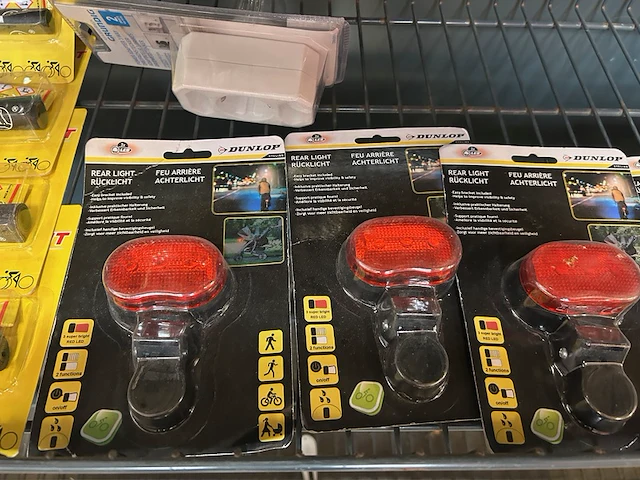 2x inhoud stellingvak w.o. markers, batterijen w.o. varta, philips - afbeelding 5 van  11