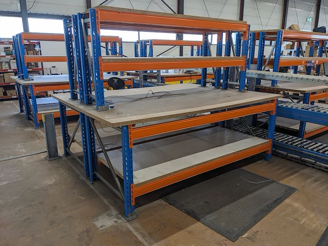 2x inpakbalie/werkbank - afbeelding 1 van  4
