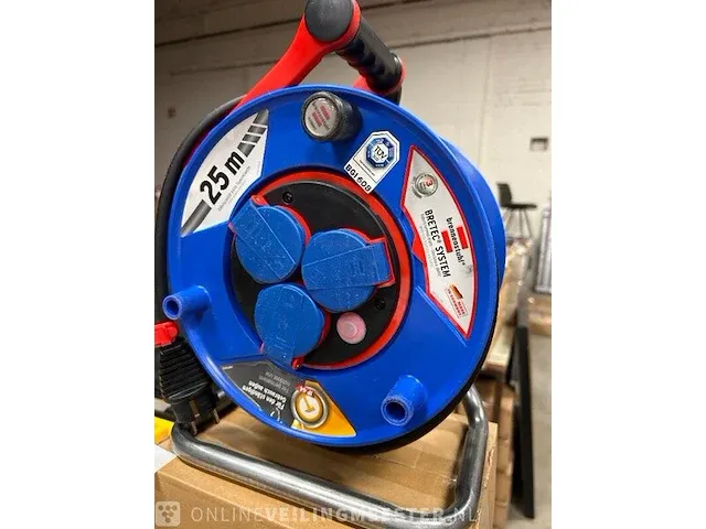 2x ip44 kabelhaspel 25 m brennenstuhl - afbeelding 4 van  5