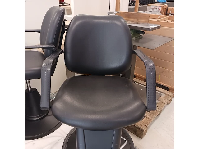 2x kapper stoel, salon ambience, zwart, tot 104 hoogte - afbeelding 3 van  14