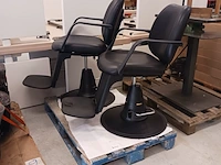 2x kapper stoel, salon ambience, zwart, tot 104 hoogte - afbeelding 13 van  14