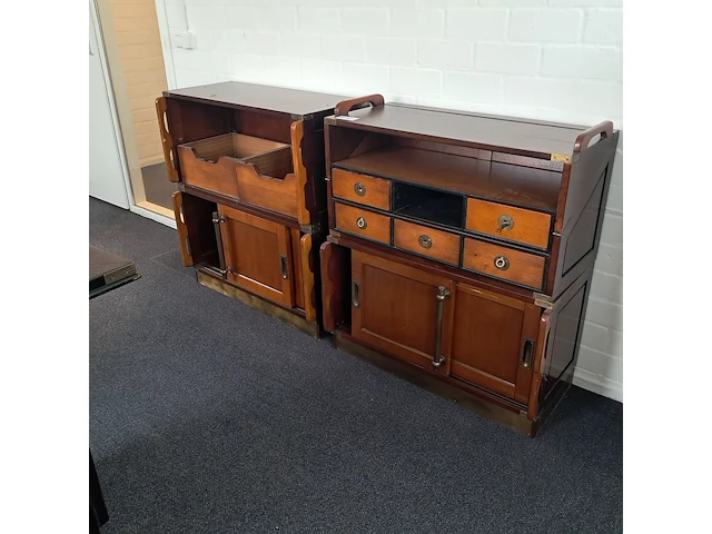 2x kast met lades en schuifdeuren authentic models, hout - afbeelding 1 van  8