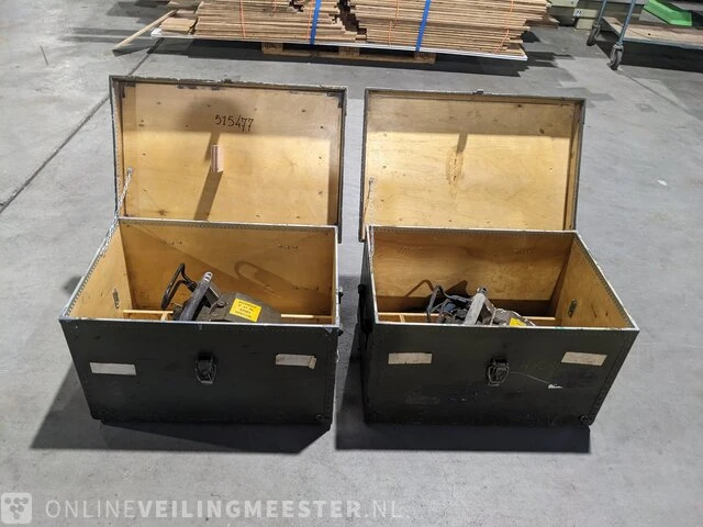 2x ketting zaag zonder blad in kist pioneer, p 41 nl army special - afbeelding 1 van  19