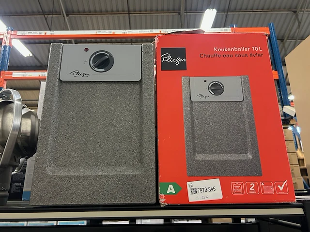 2x keukenboiler 10l plieger - afbeelding 1 van  4
