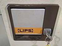 2x kluis, o.a lips - afbeelding 10 van  14
