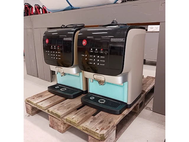 2x koffieautomaat, douwe egberts, ec/eu230v-s - afbeelding 1 van  14