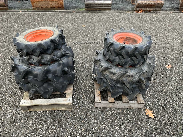 2x kubota minitractor wielen set - afbeelding 5 van  9