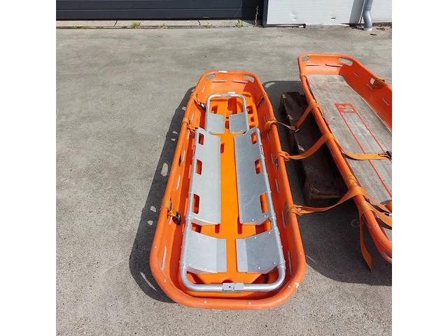 2x kuipbrancard, ferno, model 71, en 3x opvouwbare brancard - afbeelding 3 van  9