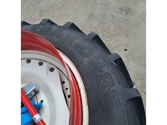 2x landbouwband, vredestein, traxion 85 - afbeelding 7 van  7