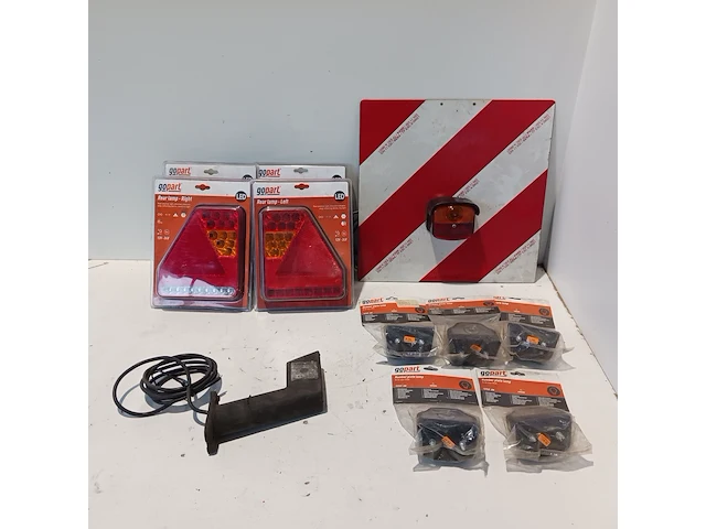 2x led achterlichten set, gopart, 12-24v - afbeelding 1 van  14