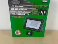 2x led straler + sensor 30 watt - afbeelding 1 van  2