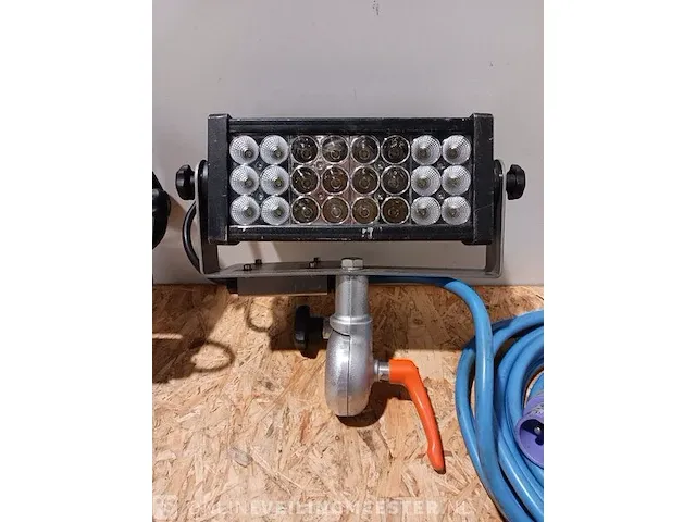 2x led werklamp - afbeelding 3 van  8