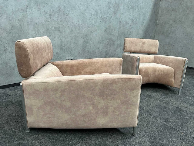 2x leolux oblomov - design fauteuil - nieuwe beige stoffering - afbeelding 8 van  14