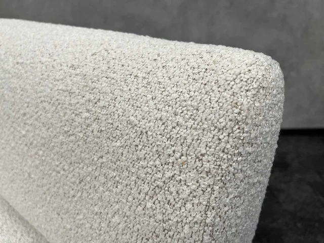 2x leolux oblomov - design fauteuil - nieuwe bouclé stoffering - afbeelding 20 van  20