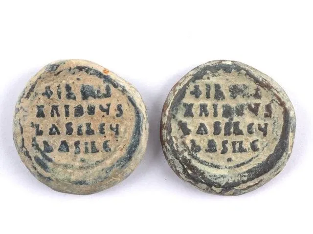 2x listig vervalste byzantijnse munten - afbeelding 4 van  4