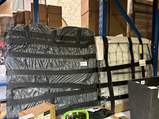 2x luxe opklapbed/vouwbed met matras - afbeelding 1 van  4