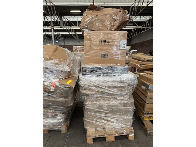 2x mix pallet retouren w.o. make-up tafels, wasmanden en stellingkasten - afbeelding 2 van  8