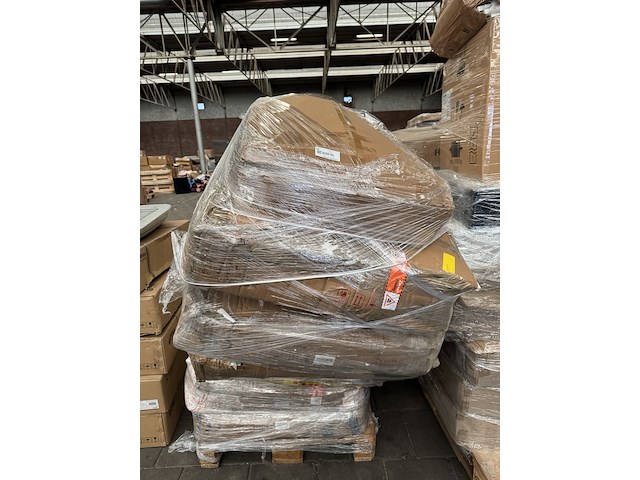 2x mix pallet retouren w.o. make-up tafels, wasmanden en stellingkasten - afbeelding 5 van  8