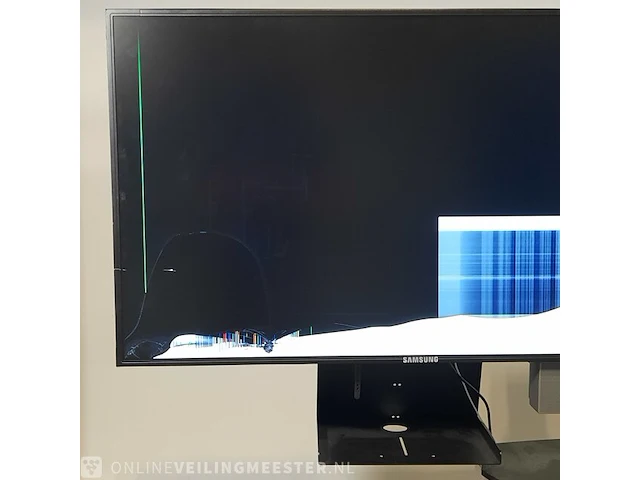 2x monitor op 1x standaard samsung, lh46msplbb - afbeelding 12 van  18