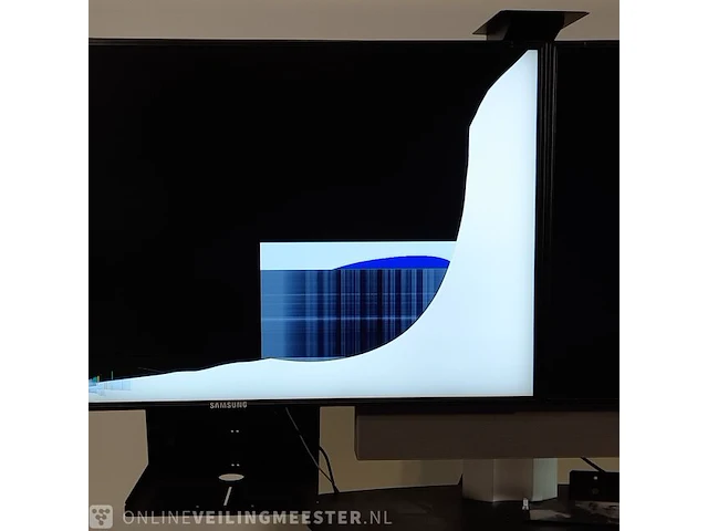 2x monitor op 1x standaard samsung, lh46msplbb - afbeelding 13 van  18