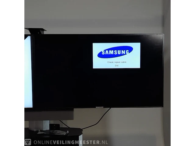 2x monitor op 1x standaard samsung, lh46msplbb - afbeelding 17 van  18