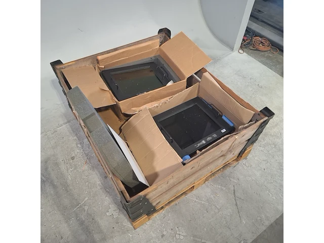 2x monitor, pec, 5400 flat - afbeelding 3 van  9