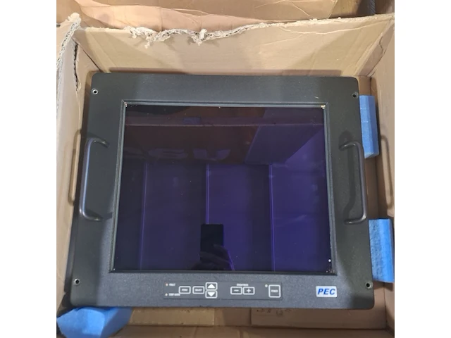 2x monitor, pec, 5400 flat - afbeelding 4 van  9