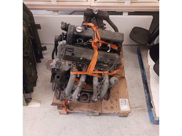 2x motor blokken (voor onderdellen)mercedes g klasse 300gd en 230ge - afbeelding 5 van  11