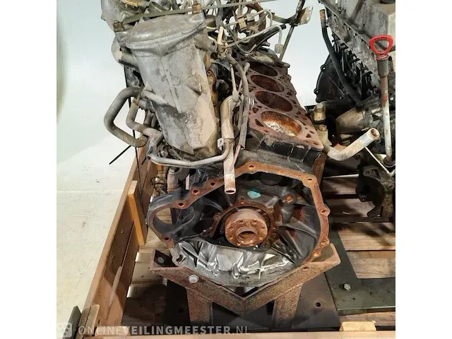 2x motor in onderdelen mercedes-benz - afbeelding 9 van  13