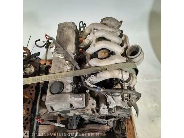 2x motor in onderdelen mercedes-benz - afbeelding 13 van  13