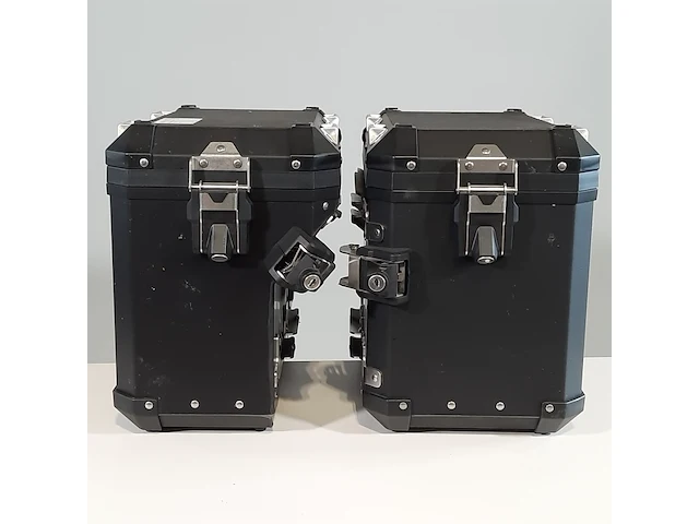 2x motorkoffer, bmw - afbeelding 1 van  9