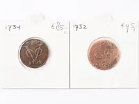 2x munten v.o.c. 1734, 1752 - afbeelding 1 van  2