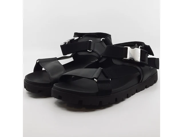 2x paar sandalen, maat 10, prada, 2x3055 - afbeelding 1 van  9