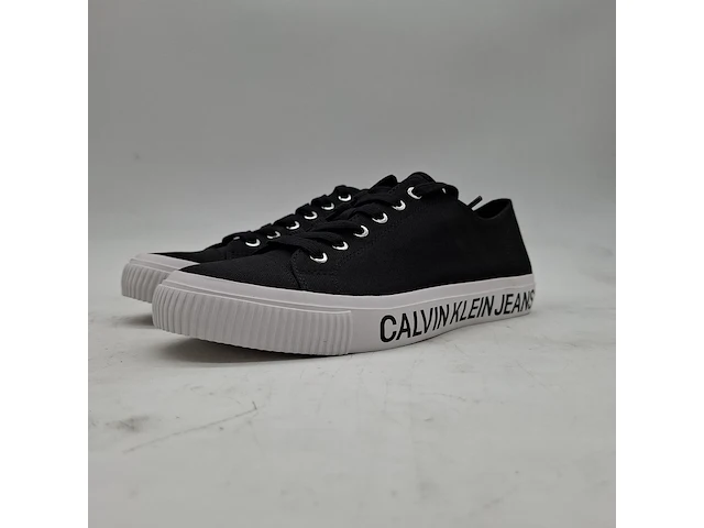 2x paar schoenen, maat 42, calvin klein - afbeelding 2 van  8